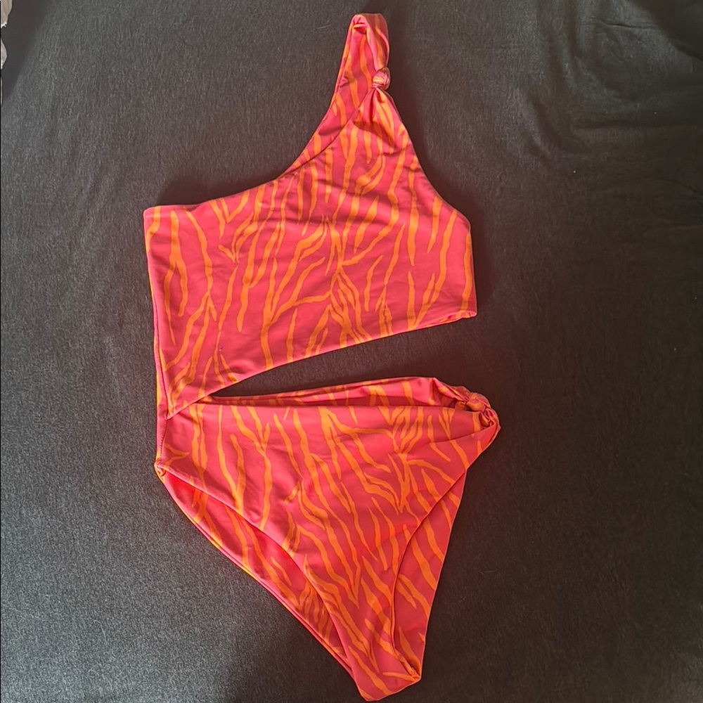 Skatie Nicole One Piece MAUNA LOA